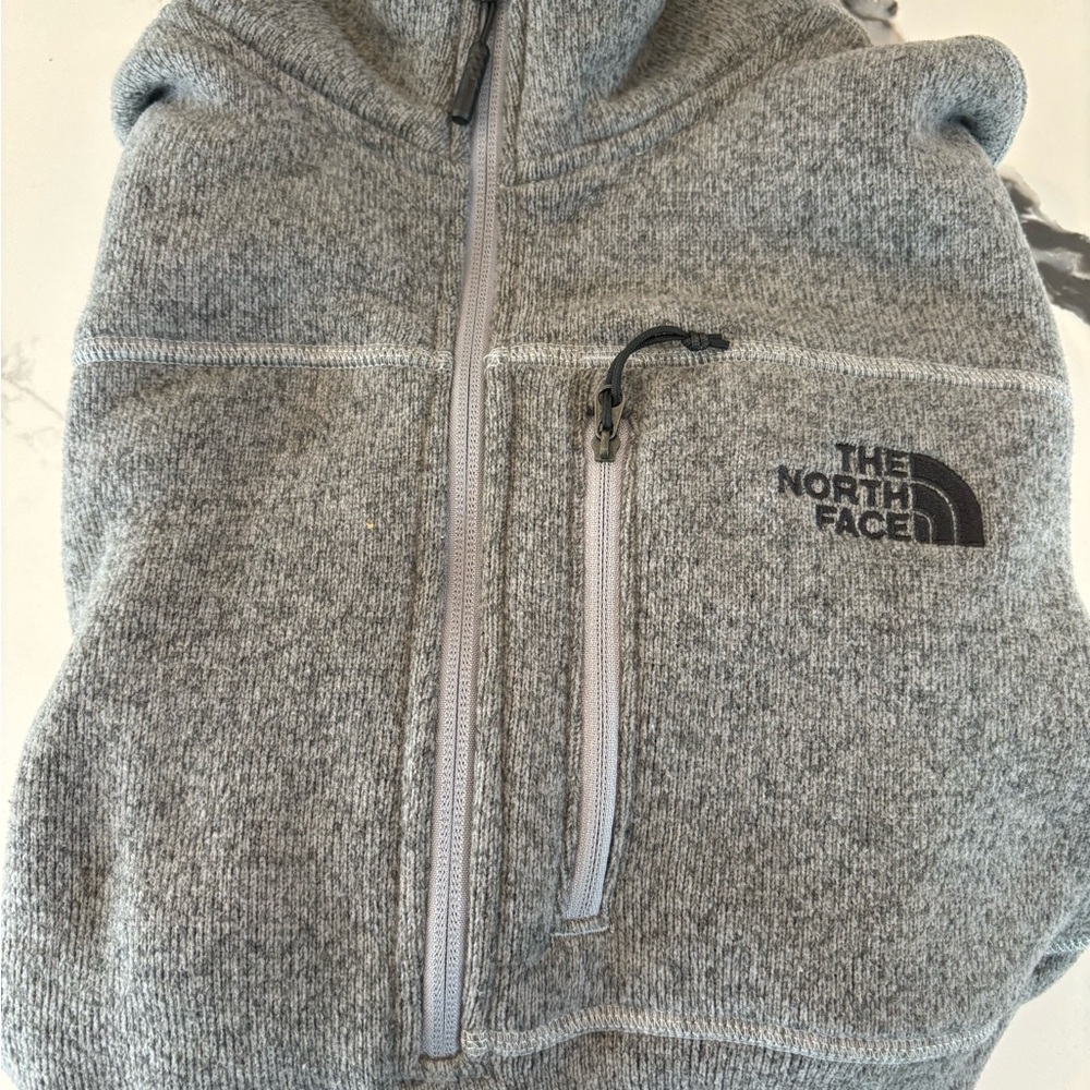 Men’s Gray Quarter Zip Northface Fleece